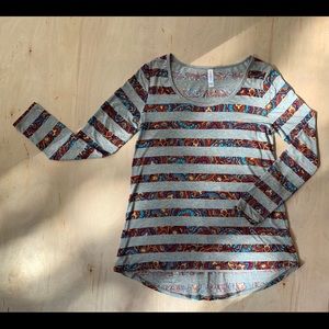 LuLaRoe Lynnae S fits like M